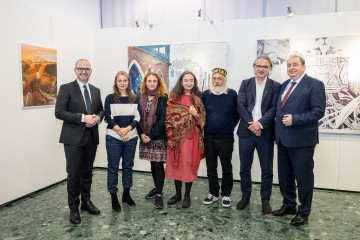 Die Künstler-Familie Lehmann/Steiner präsentierte eine Auswahl ihrer Werke im LINZ AG-Kunstforum.