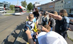 Mit Bus und Bim ging es bei der LILI Rallye 2024 durch Linz